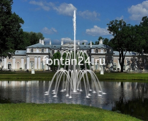 Плавающий фонтан "Корона III", h=12 м Плавающий фонтан "Корона III", h=12 м