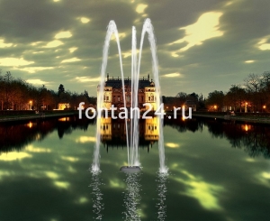 Плавающий фонтан "Комета III", h=7 м Плавающий фонтан "Комета III", h=7 м